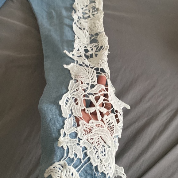 light washed - Picture 2 of 2